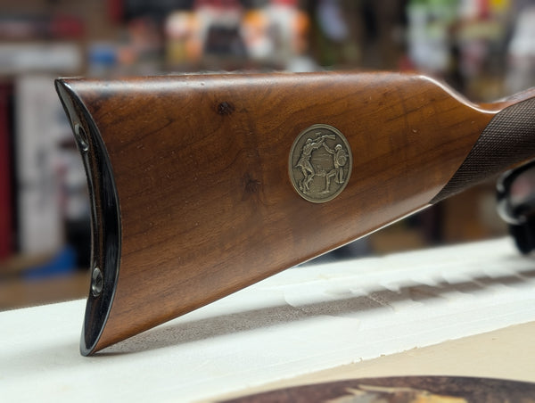 Winchester Mdl 94, 38-55 Win, Legendary Frontiersman (consignment)