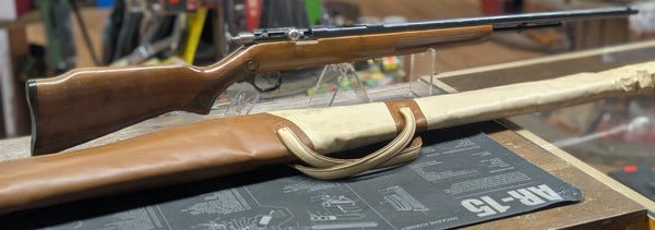 Cooey Mdl 600 .22lr with case (consignment)