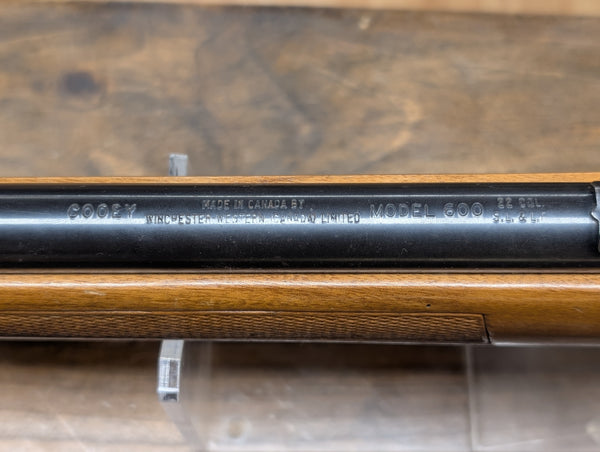 Cooey Mdl 600 .22lr with case (consignment)