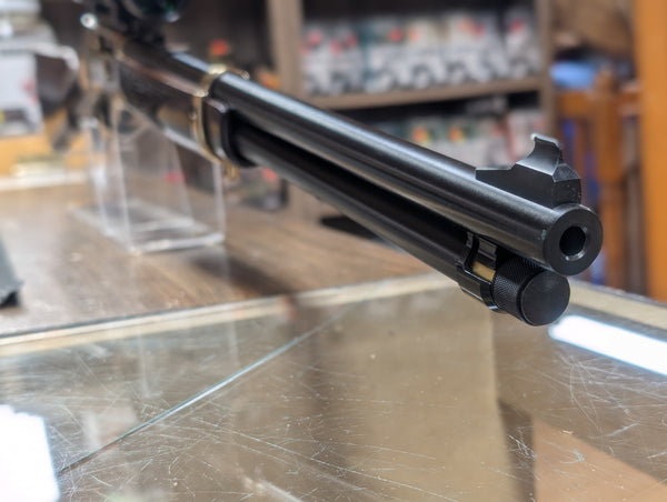 Henry 30-30Win, Brass Receiver and Vortex Diamondback 1.75-5x32 scope (New/Used)