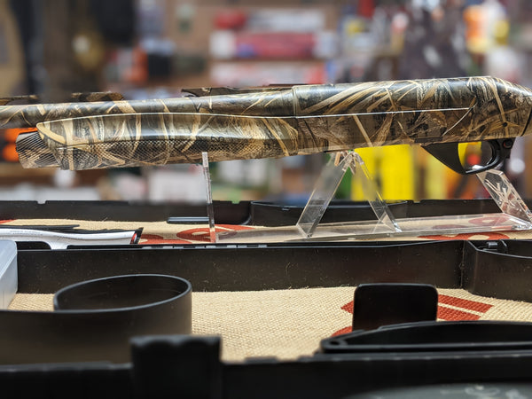 Benelli SBE3, S/A 12GA, 3.5" Camo (used)