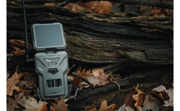 Spypoint FLEX-S-DARK Solar Cellular Trail Camera