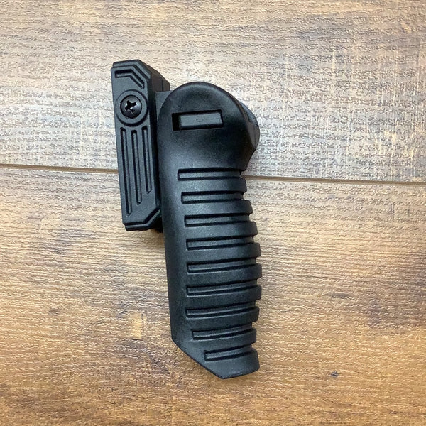 Canuck Front Folding Grip